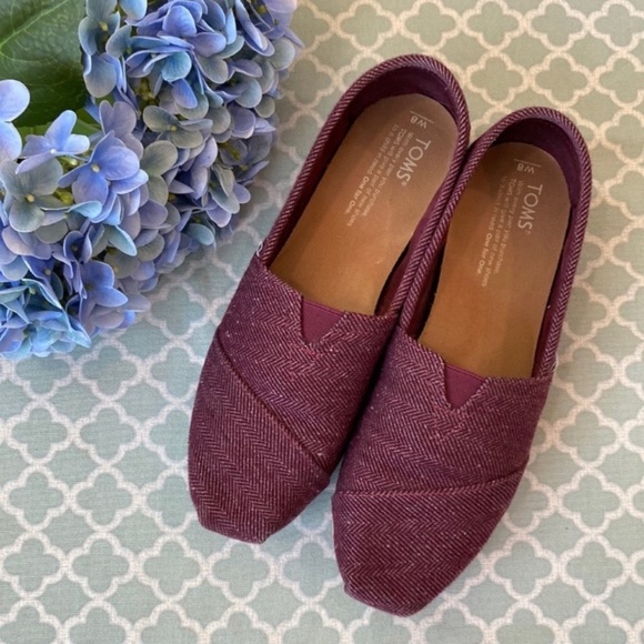 Toms Shoes - TOMS Burgundy Herringbone Slip On Shoes 8